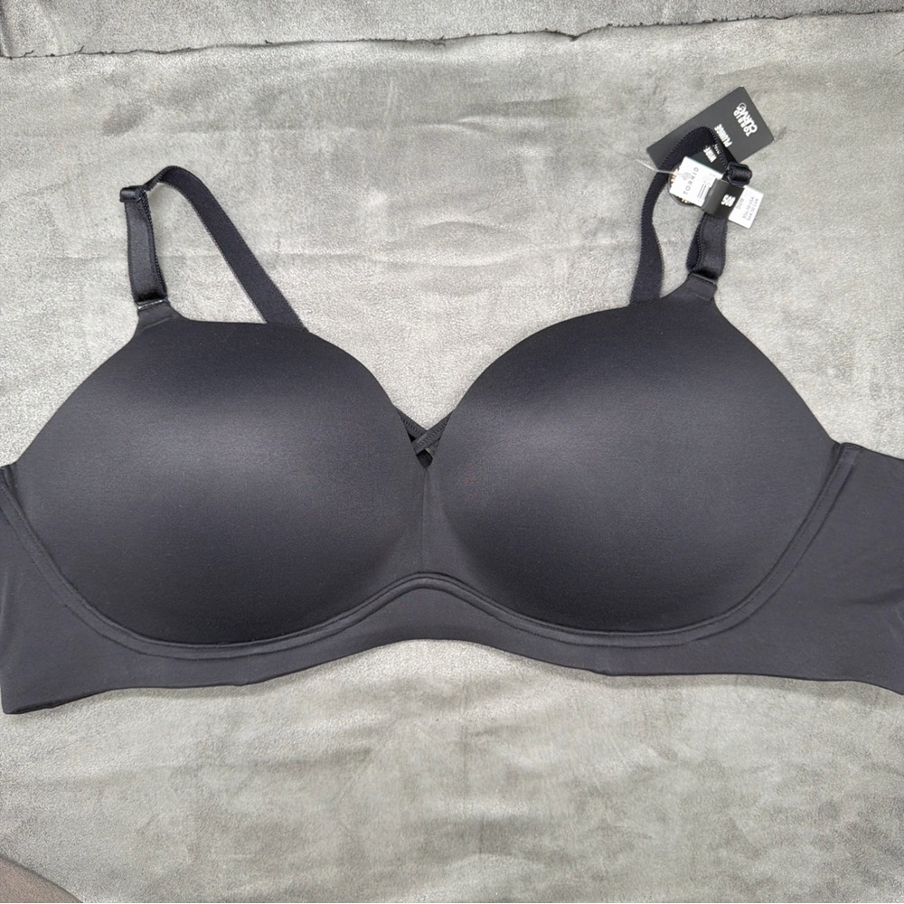 Torrid Curve Dream Wire-Free Push-Up Plunge Bra Black 50B